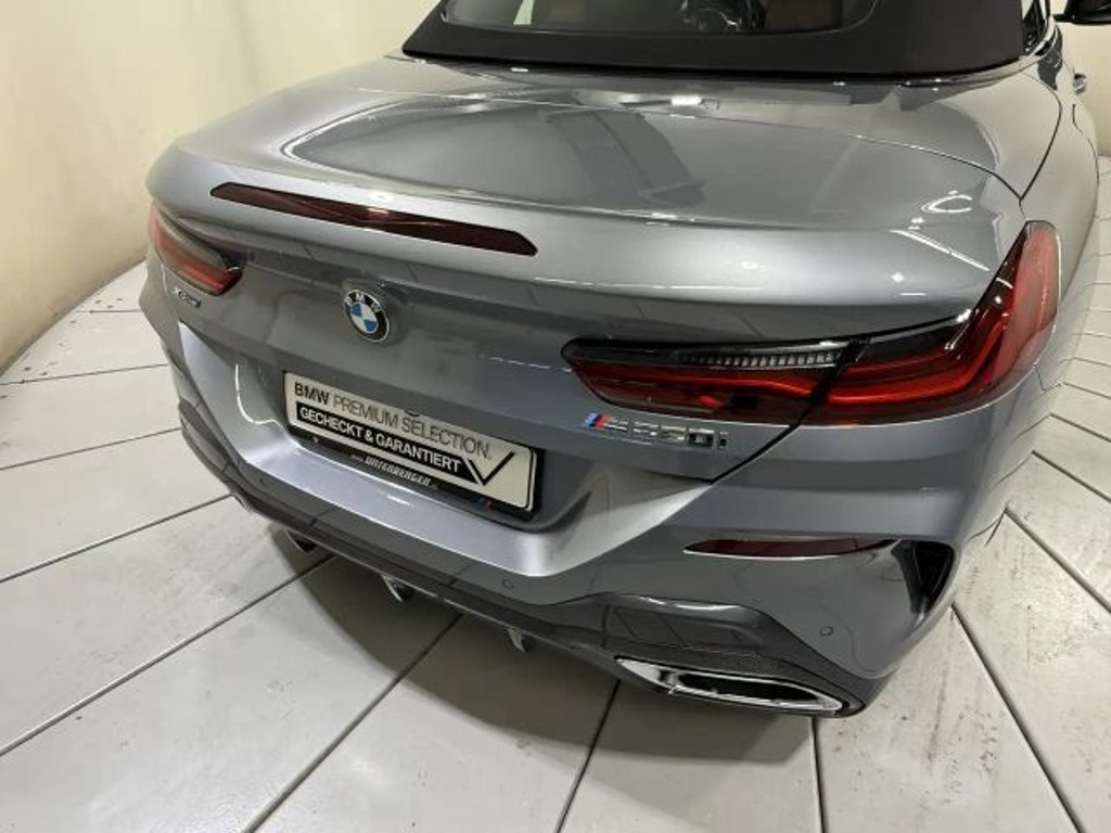BMW M850