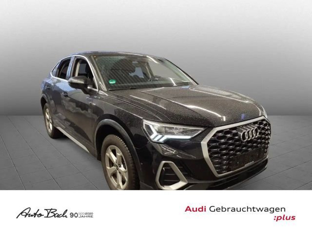 Audi Q3 2022 Hybride Benzine