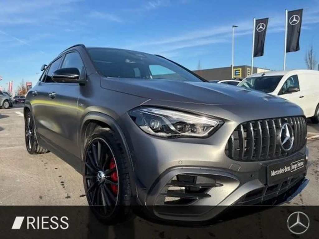 Mercedes-Benz GLA-Klasse