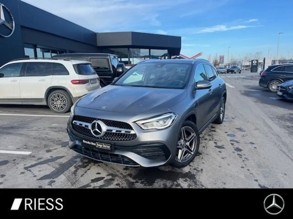 Mercedes-Benz GLA-Klasse 2022 Hybride Benzine