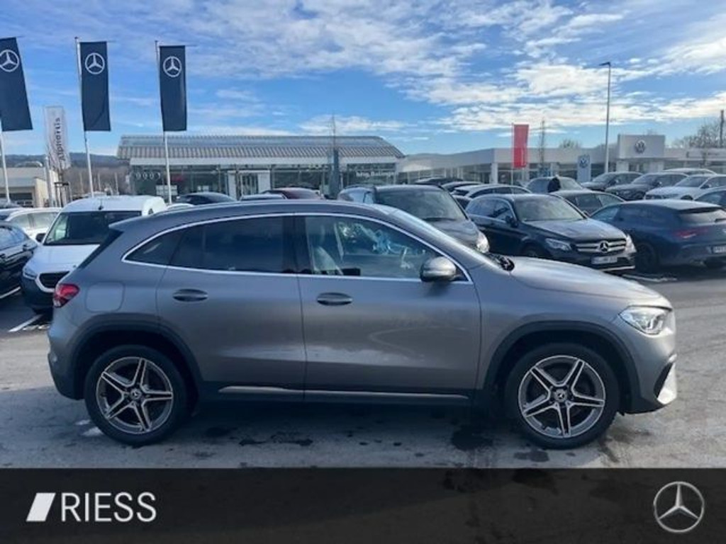 Mercedes-Benz GLA-Klasse