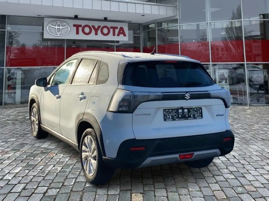 Suzuki S-Cross