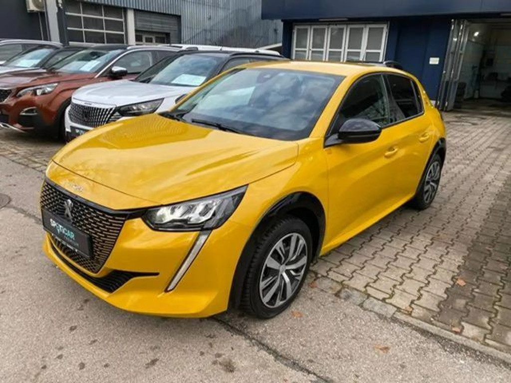 Peugeot e-208