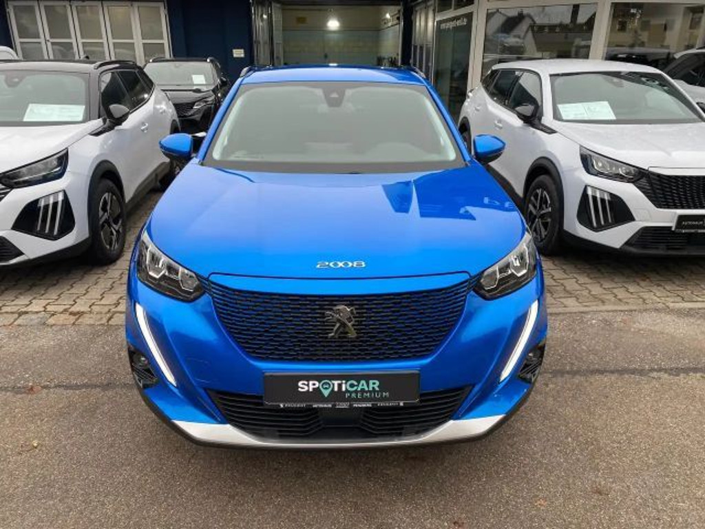 Peugeot e-2008