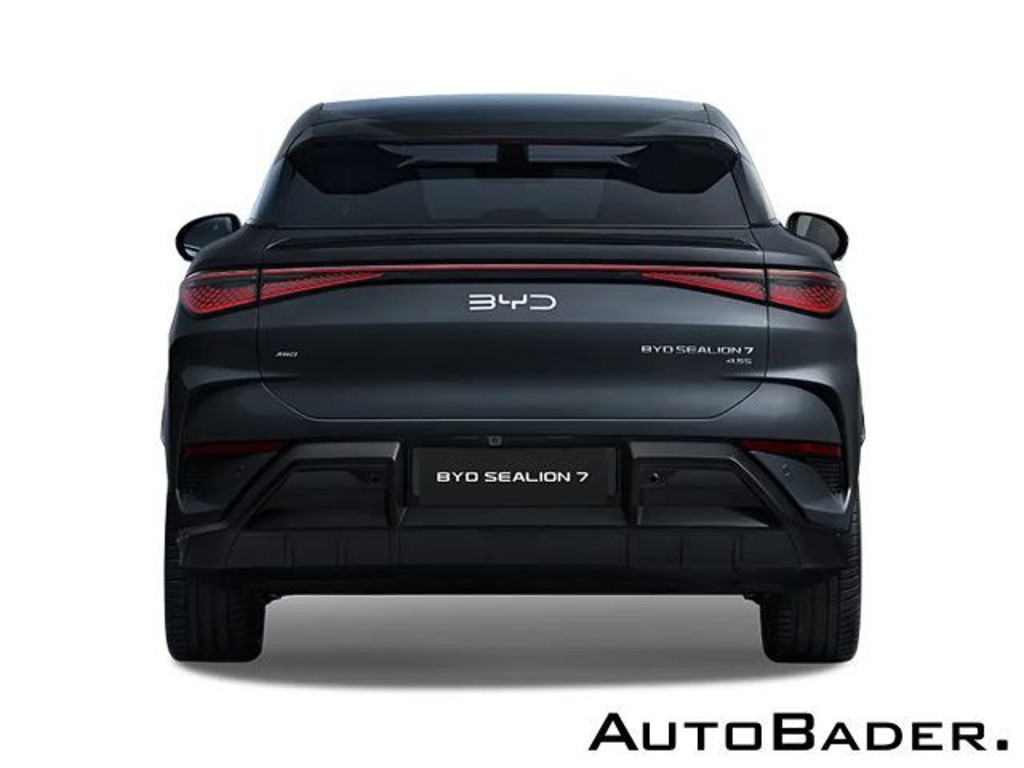 BYD Sealion 7