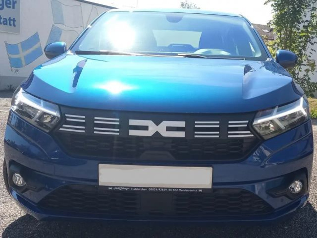 Dacia Logan 2024 Benzine