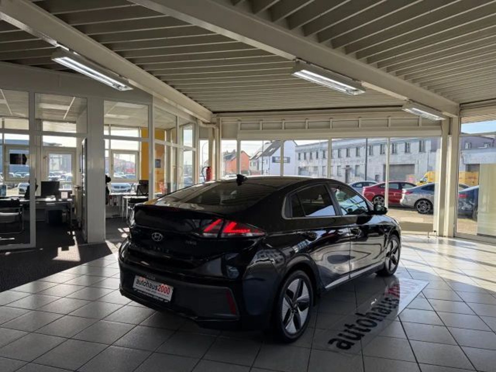 Hyundai Ioniq