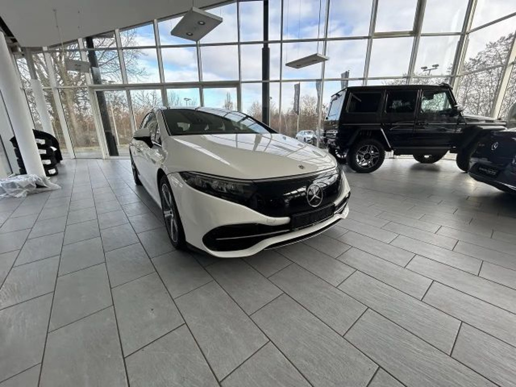 Mercedes-Benz EQS