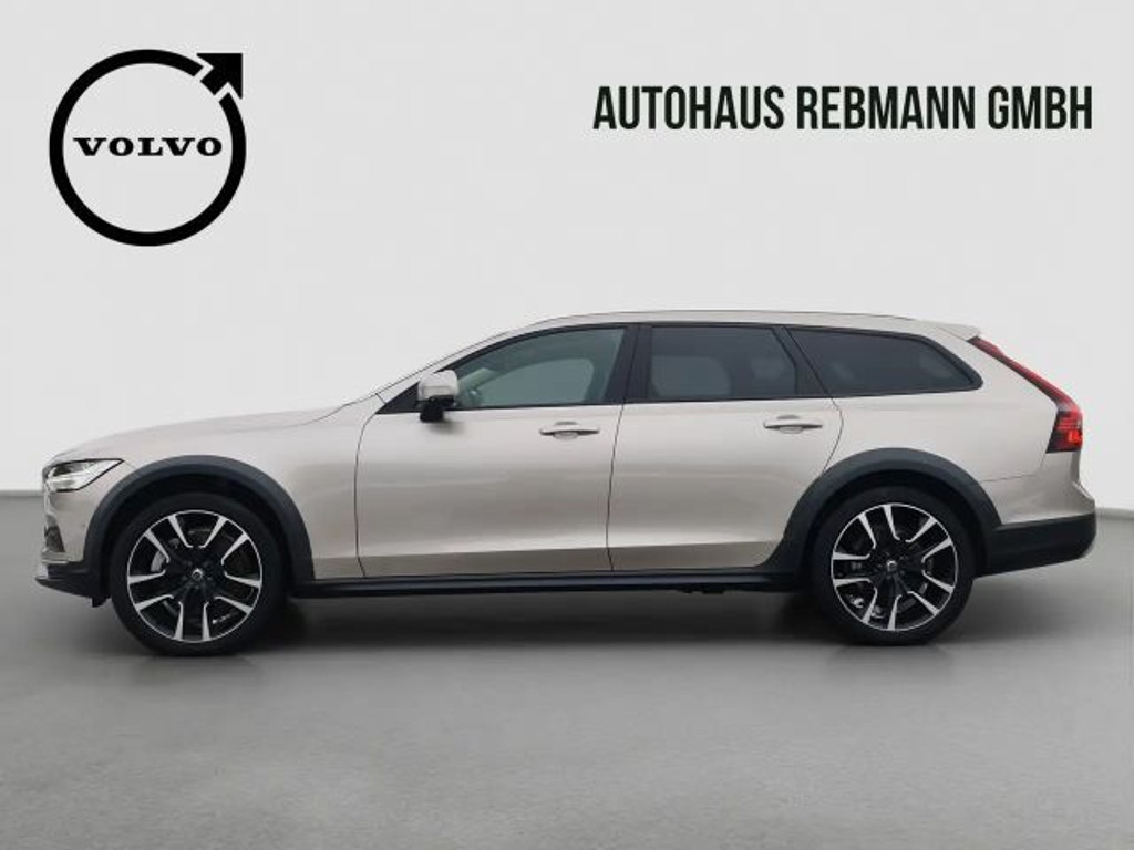 Volvo V90 Cross Country