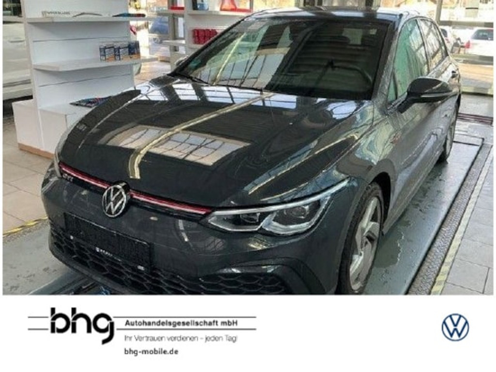 Volkswagen Golf 2024 Benzine