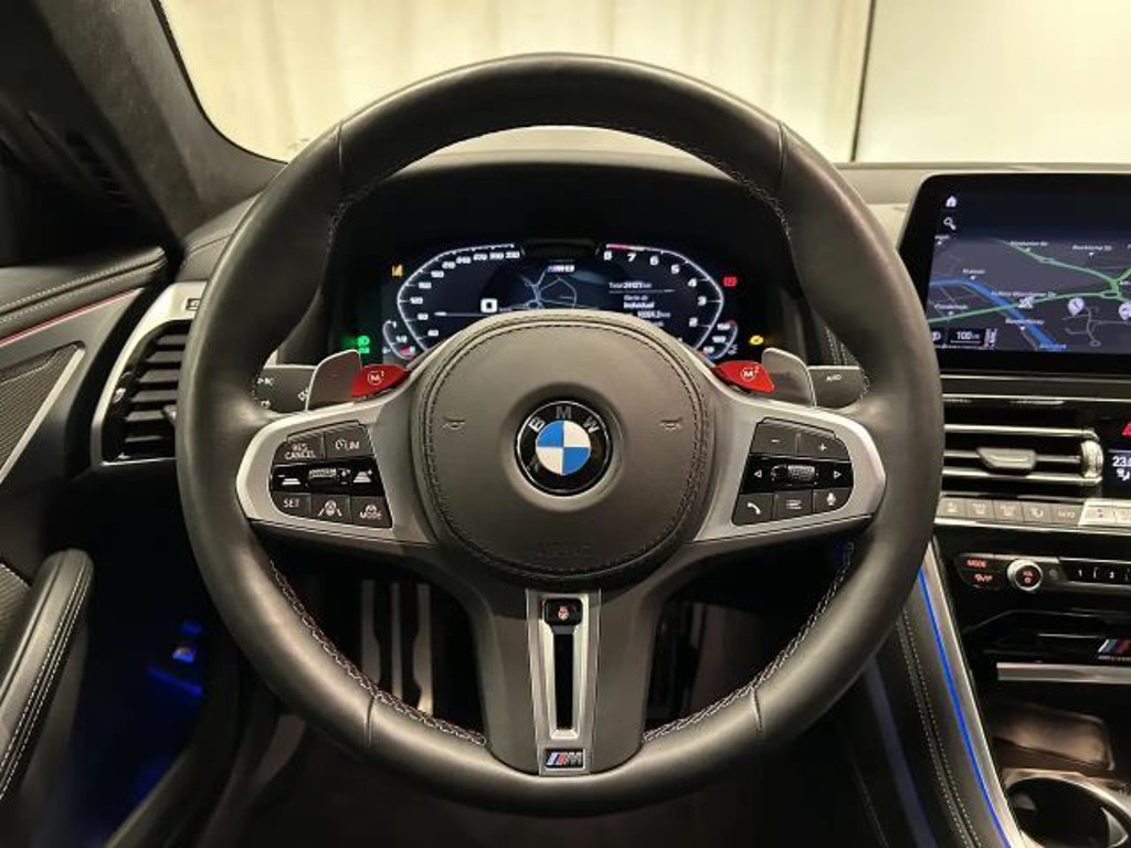 BMW M8