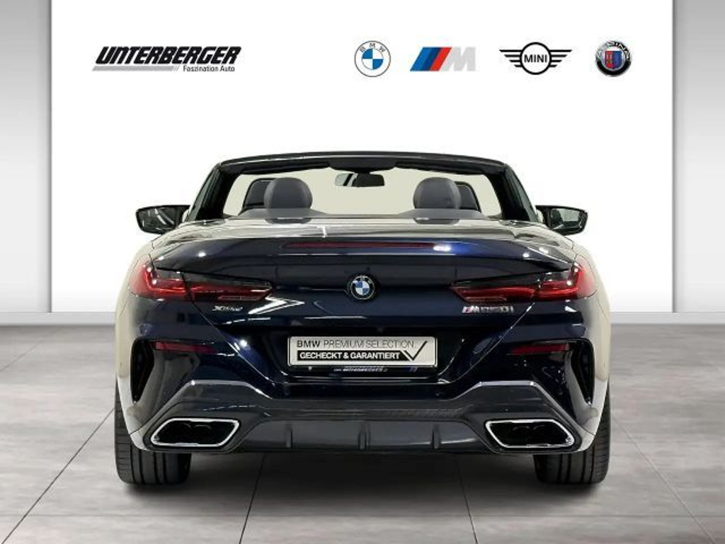 BMW M850