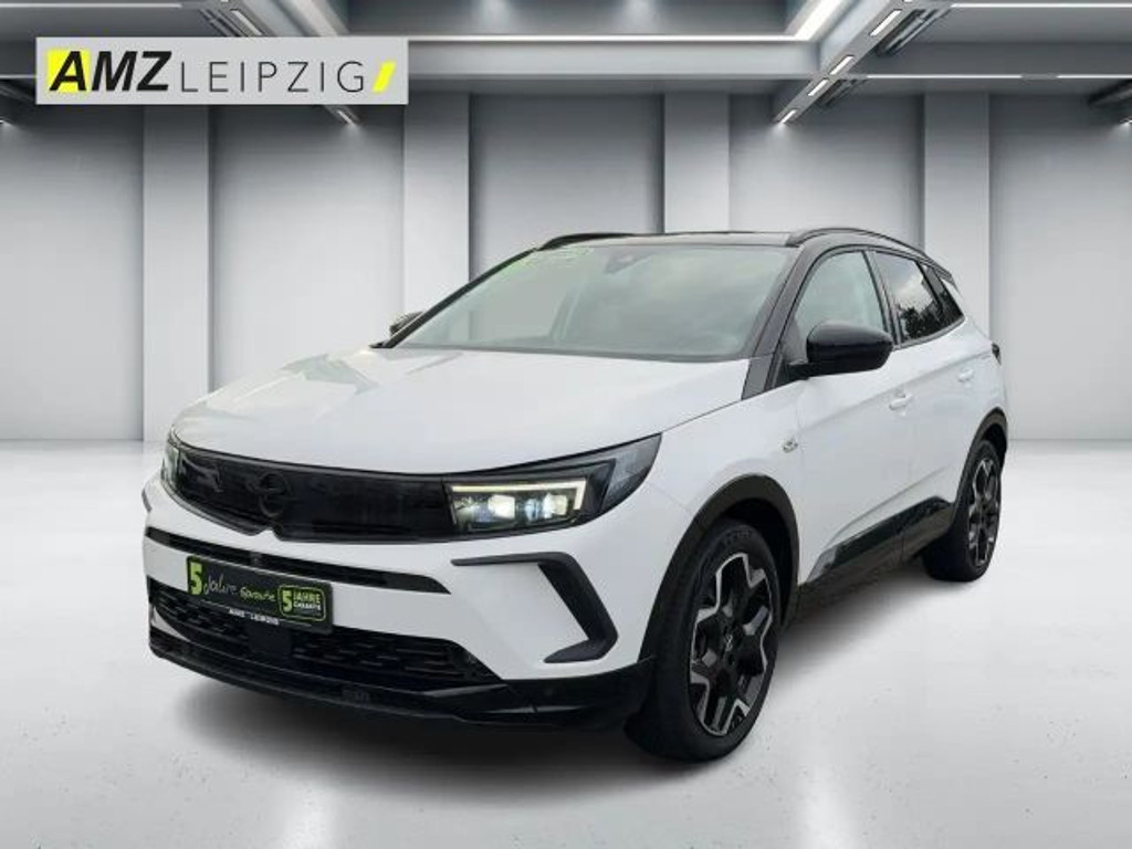 Opel Grandland X 2022 Hybride Benzine
