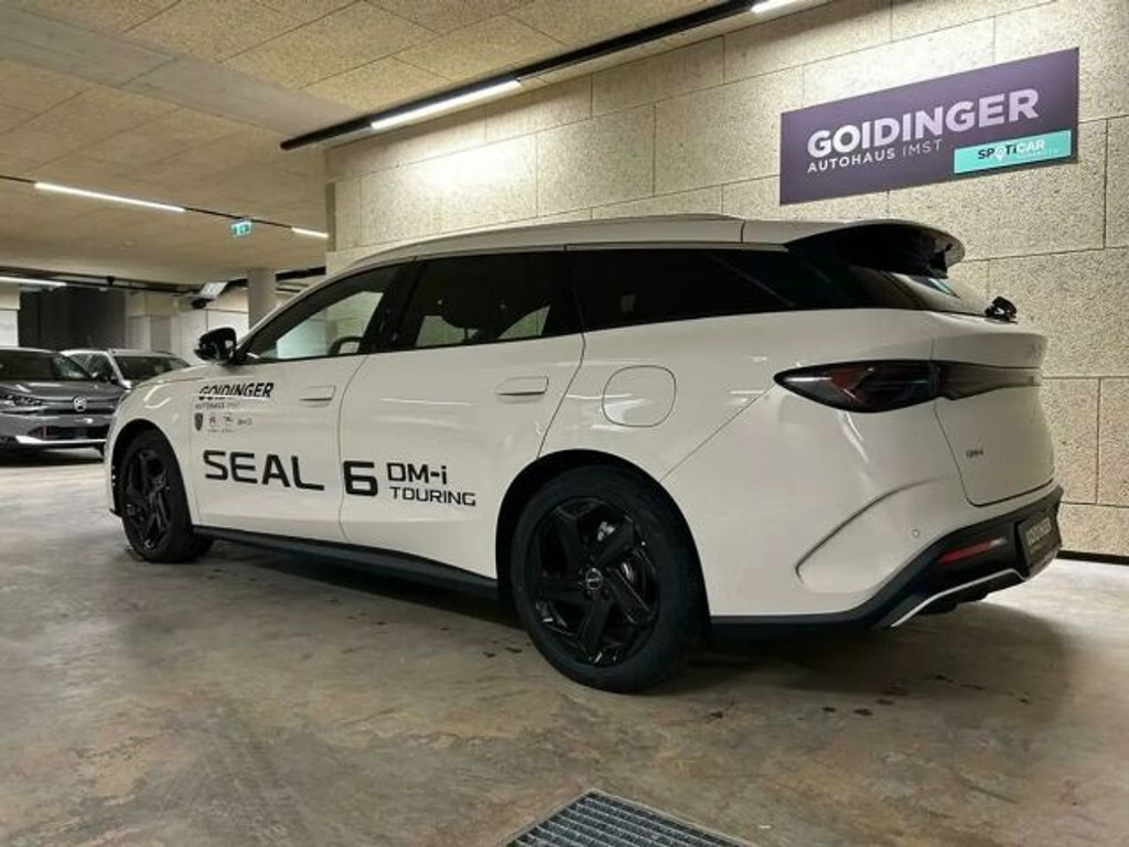BYD Seal 6