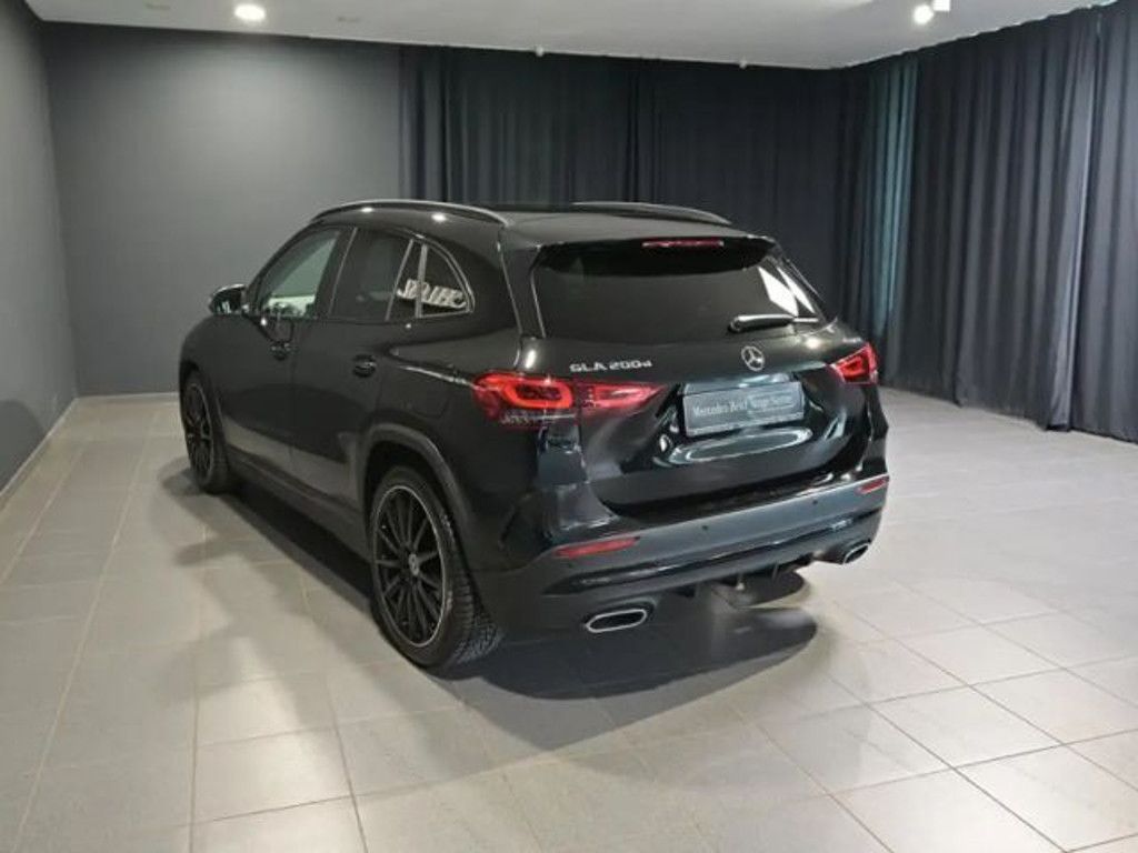Mercedes-Benz GLA-Klasse