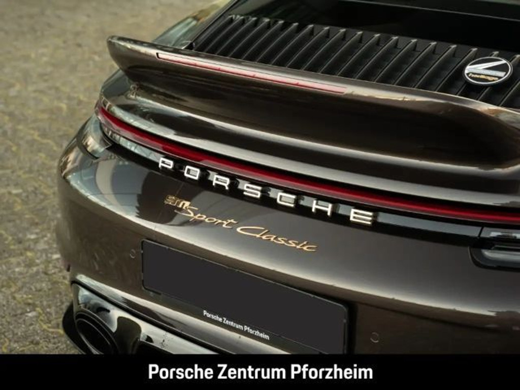 Porsche 992