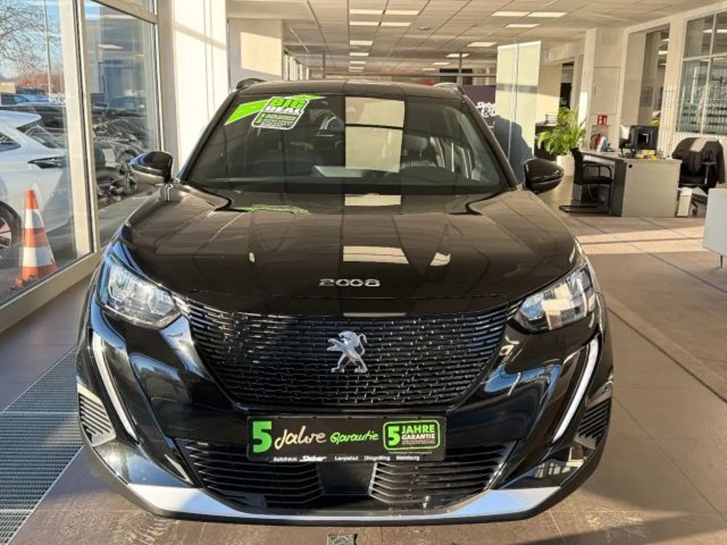 Peugeot e-2008