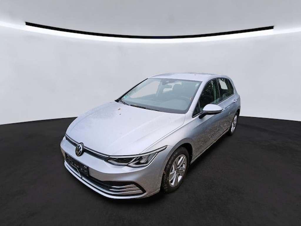 Volkswagen Golf 2023 Benzine