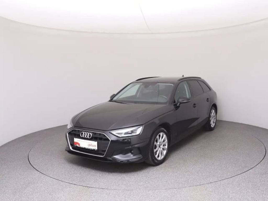 Audi A4 2022 Benzine