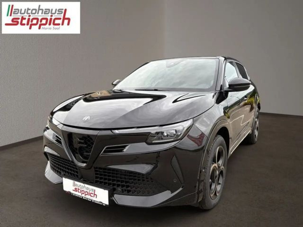 Alfa Romeo Junior 2025 Hybride Benzine