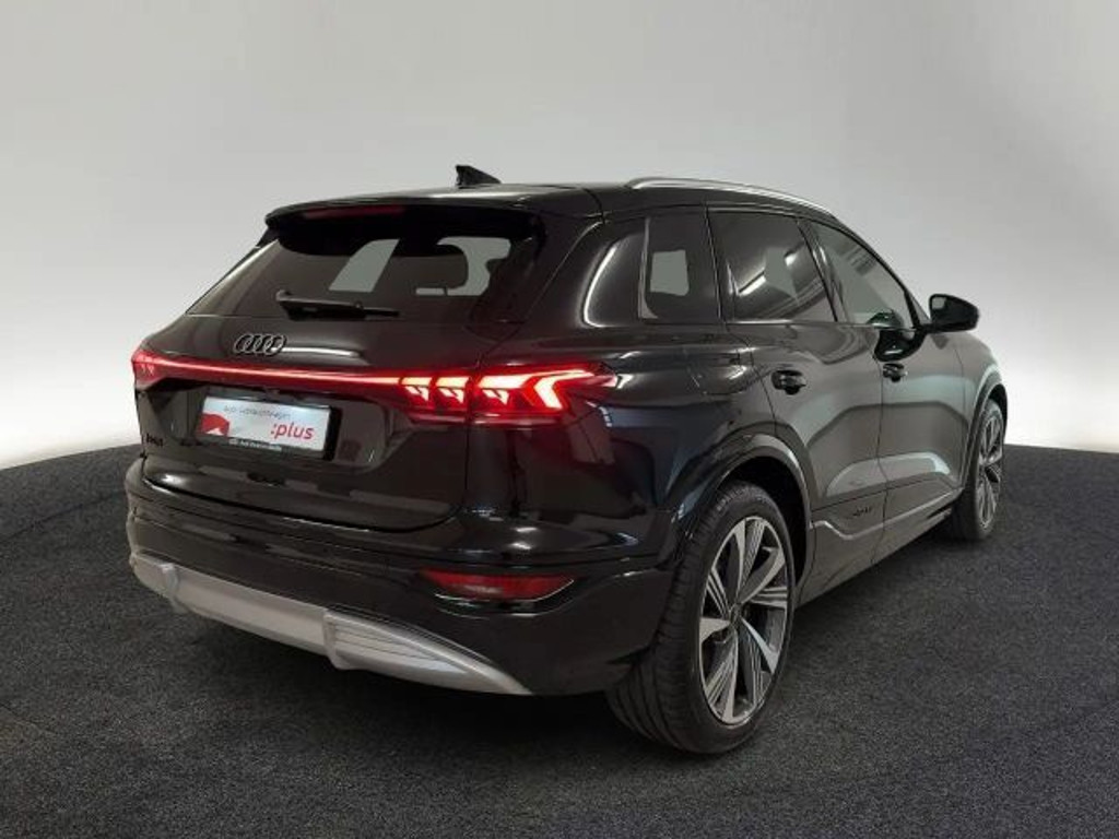 Audi SQ6 e-tron