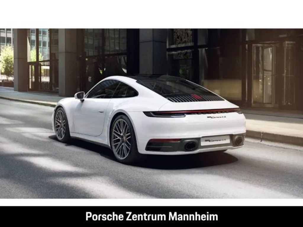 Porsche 992