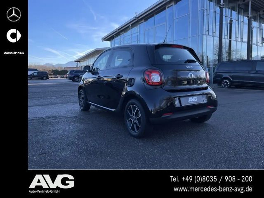 Smart EQ forfour