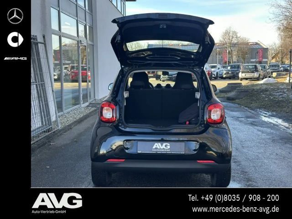 Smart EQ forfour