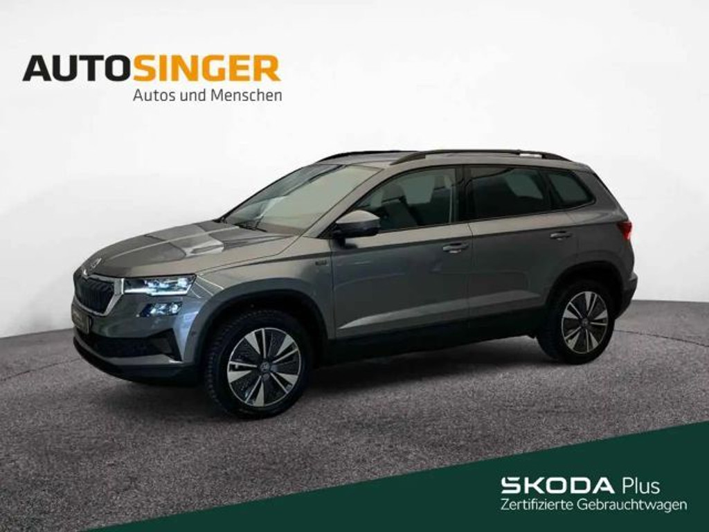 Skoda Karoq 2025 Benzine
