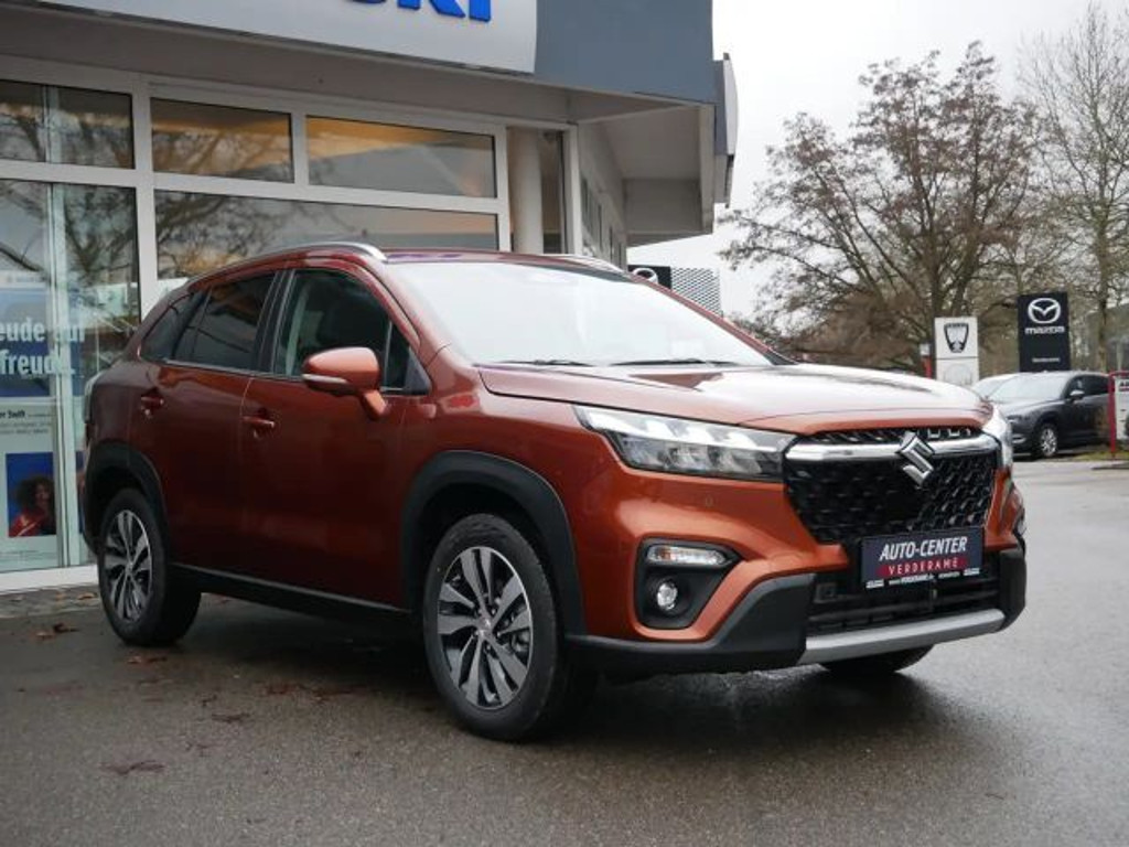 Suzuki S-Cross