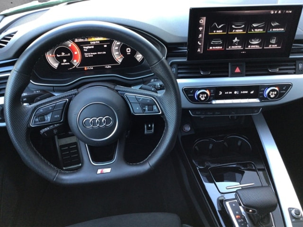 Audi S4