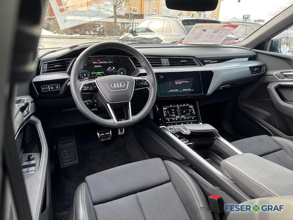 Audi Q8 e-tron