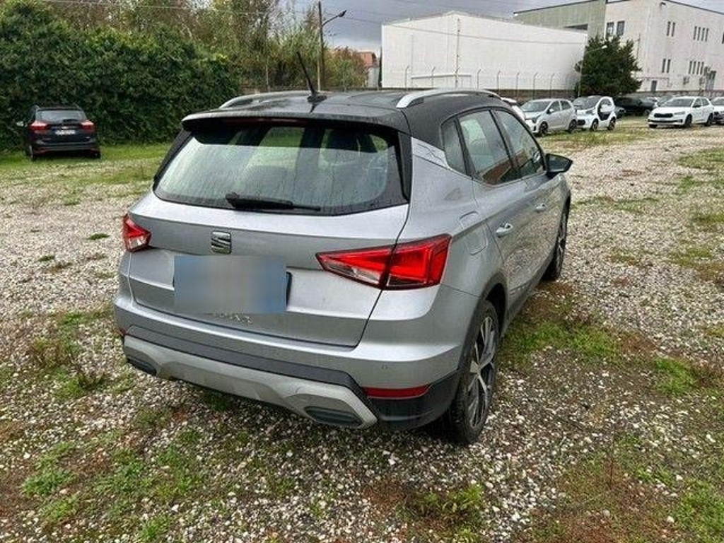 Seat Arona