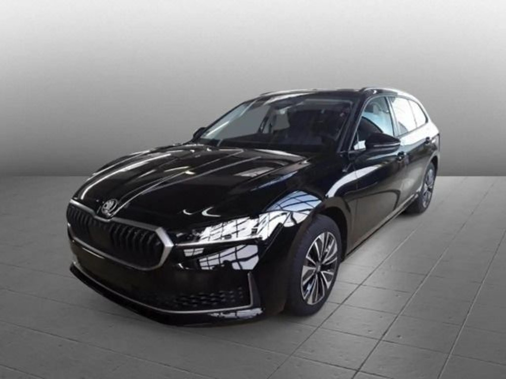 Skoda Superb 2025 Benzine