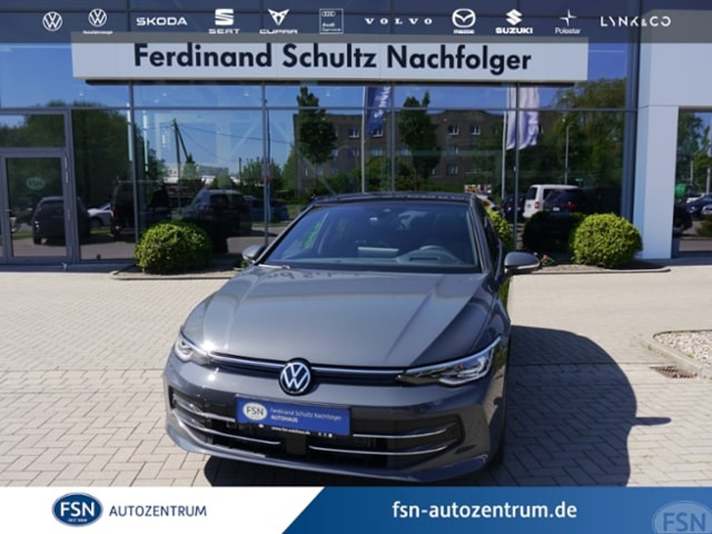 Volkswagen Golf 2025 Benzine