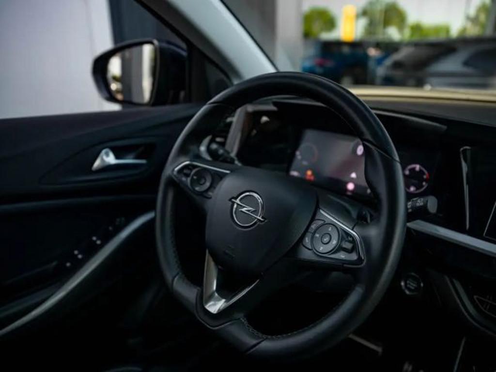 Opel Grandland