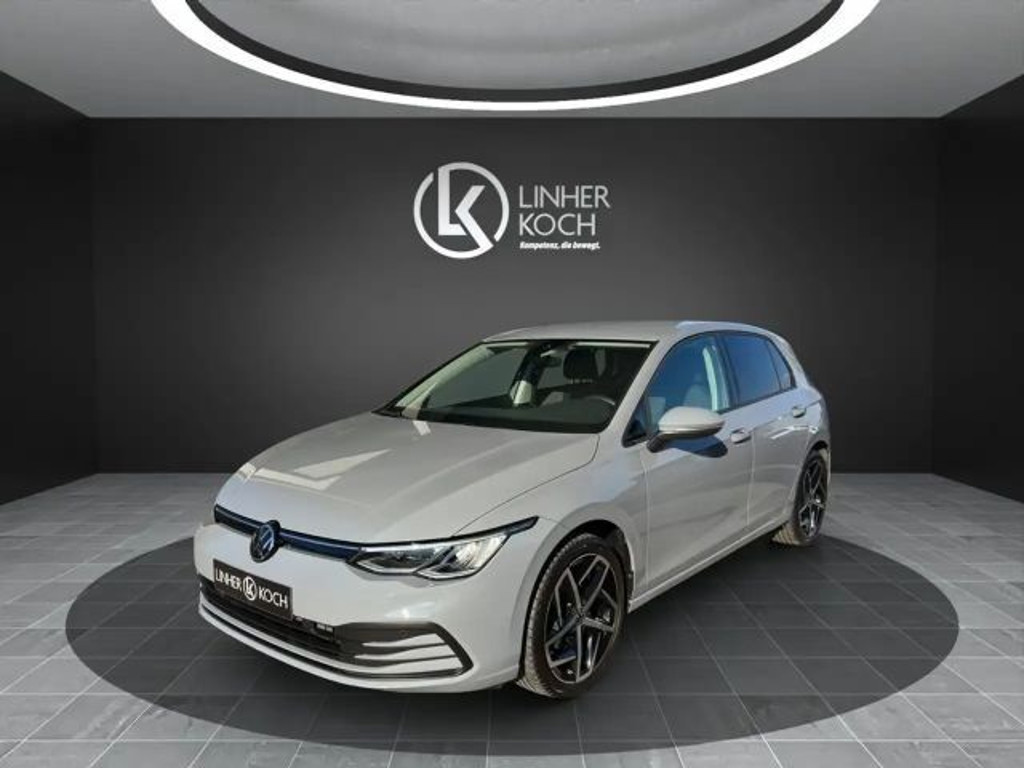 Volkswagen Golf 2021 Benzine