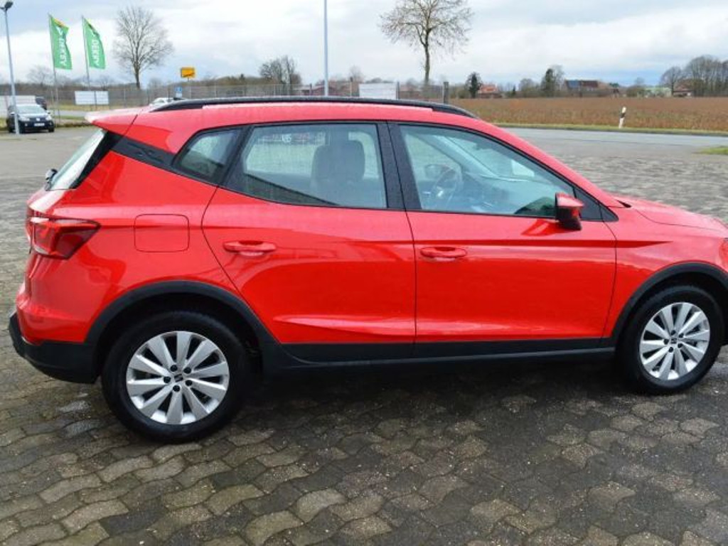 Seat Arona