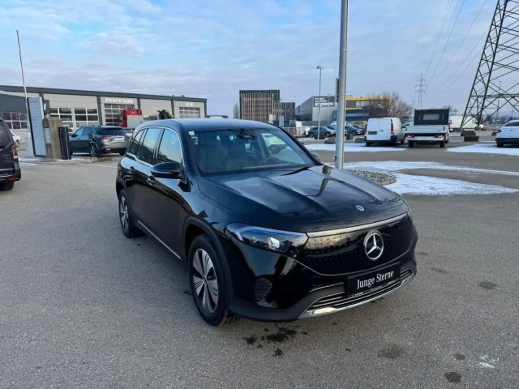 Mercedes-Benz EQB