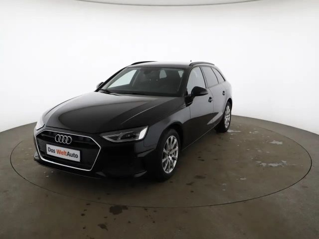 Audi A4 2022 Benzine