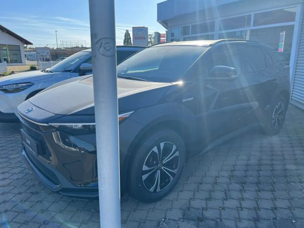 Toyota bZ4X 2023 Elektrisch