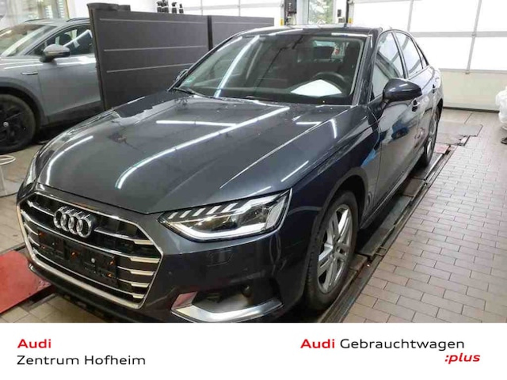 Audi A4 2022 Benzine
