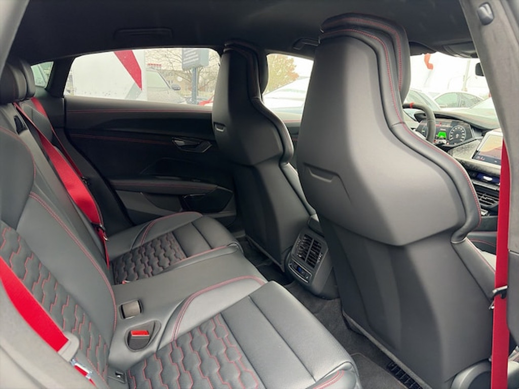 Audi RS e-tron GT