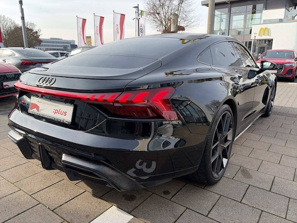 Audi RS e-tron GT