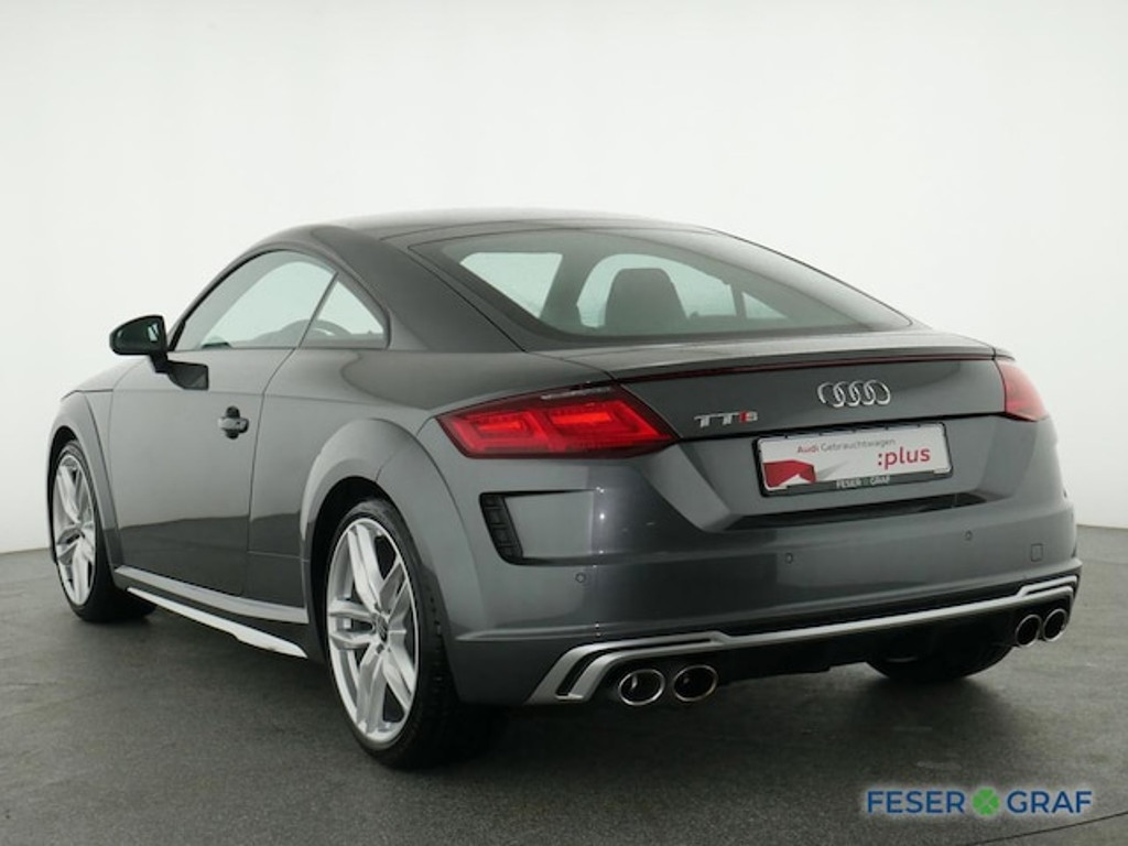 Audi TTS