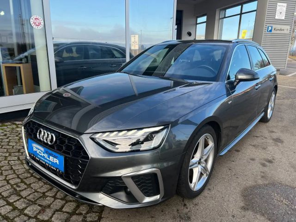 Audi A4 2022 Benzine
