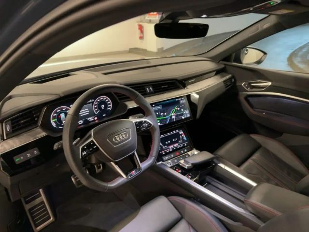 Audi Q8 e-tron