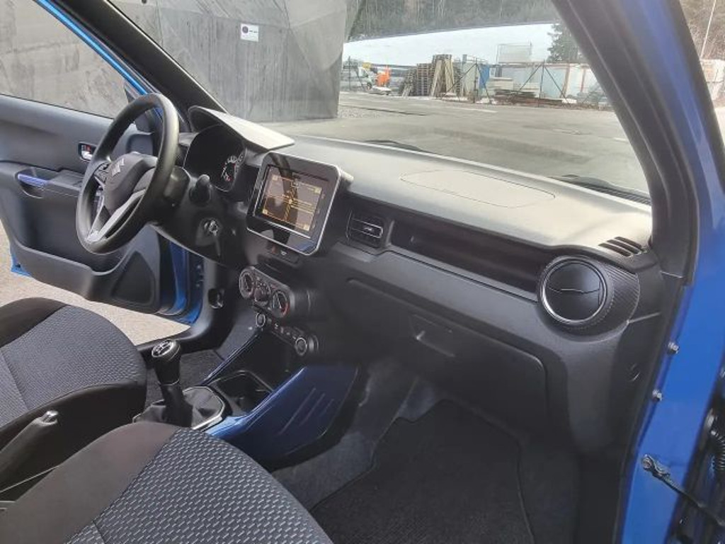 Suzuki Ignis