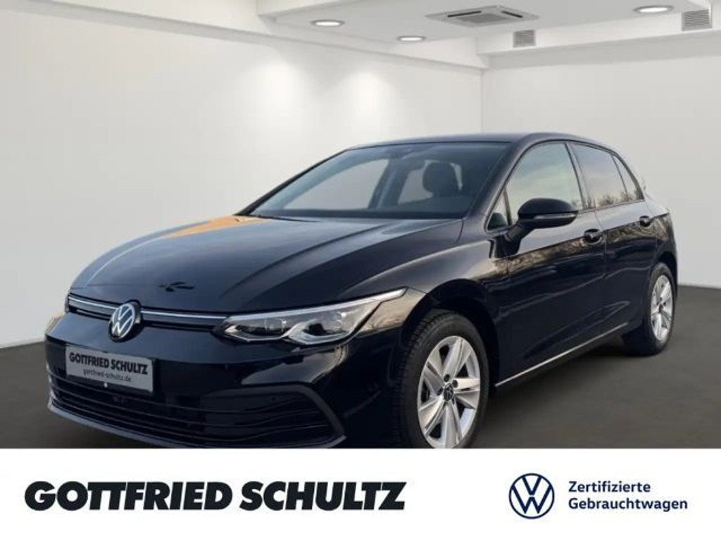 Volkswagen Golf 2023 Benzine