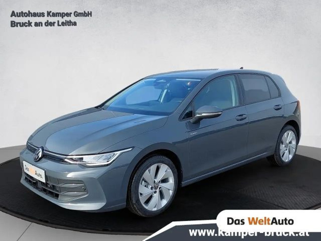 Volkswagen Golf 2025 Benzine